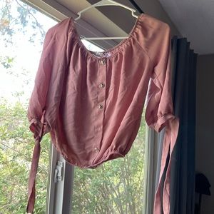 Flowy blouse. Tie sleeves, buttons. Great condition